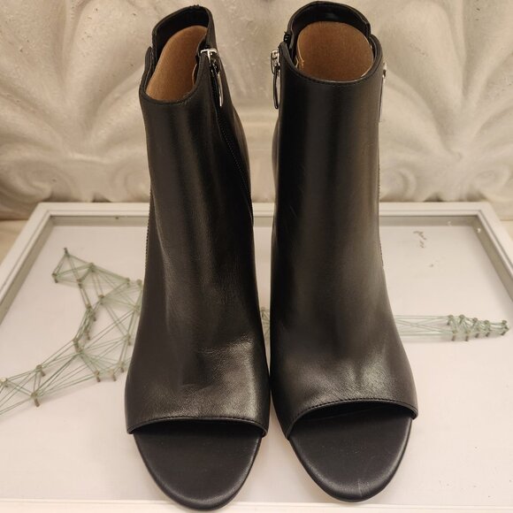 Nine West Women's Izip Leather Peep Toe Booties, Black Size 11. NIB. - Picture 4 of 14